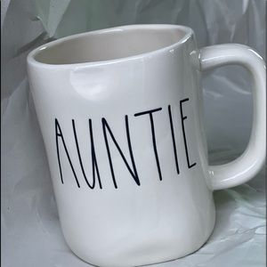Rae Dunn mug